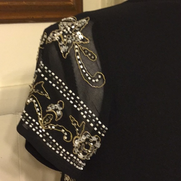 Forever 21 Embellished Top - Picture 4 of 7